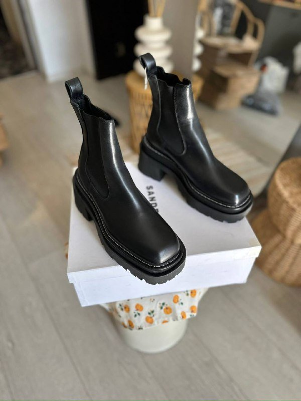 Сапоги Sandro 39 размер 2