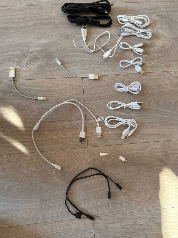 Кабели USB Type-C и USB Lightning для передачи данных