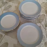 Стаканы, тарелки, ёмкость для молока 2