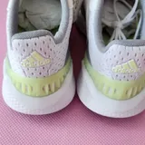 Кроссовки Adidas 4