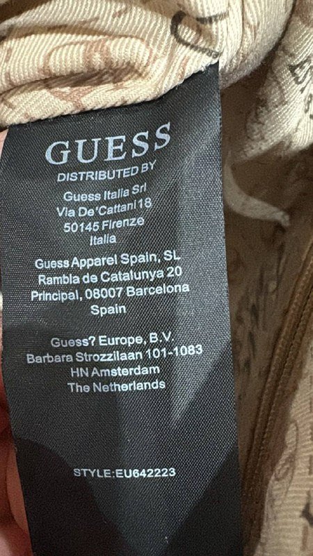 Черная сумка GUESS, Розовая сумка GUESS 7