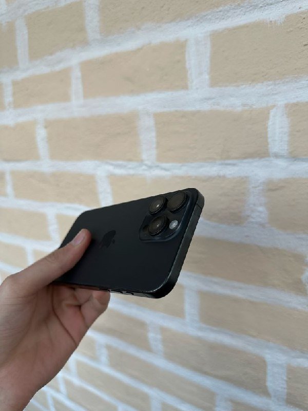 iPhone 15 Pro Max 3