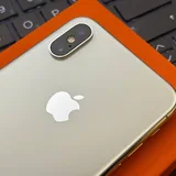 iPhone XS 64 GB 3