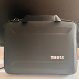 Сумка THULE для MacBook 1