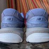 ქალის New Balance 990v6-ის კედები 4
