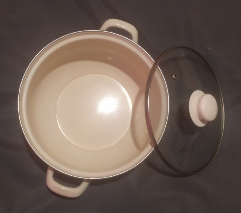 Лоток для ложек, скатерки, кастрюля, корзинки, босоножки 3