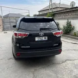 Toyota Highlander 2014 3
