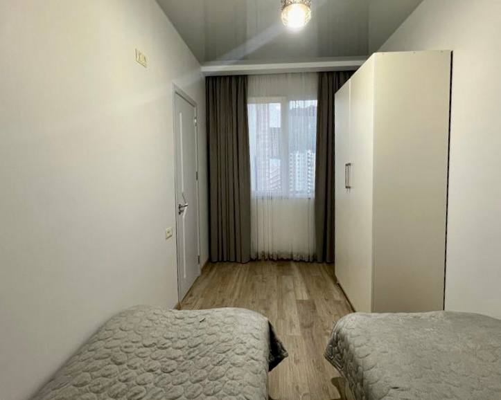 2+1 квартира 75 кв м, 8 этаж, Г.А.Абашидзе 19 6