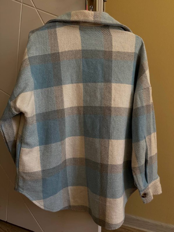 Спортивные штаны ravenclo, клетчатая рубашка оверсайз, жилетка оверсайз 4