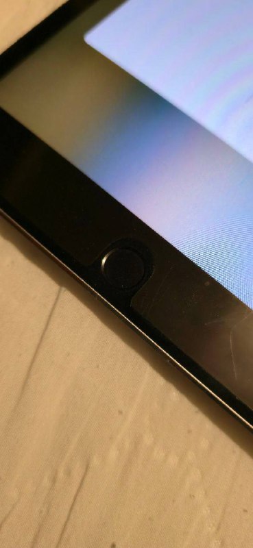 iPad mini 4, 128 GB 3