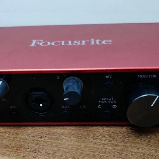 Звуковая карта Focusrite Scarlett 2i2 3rd