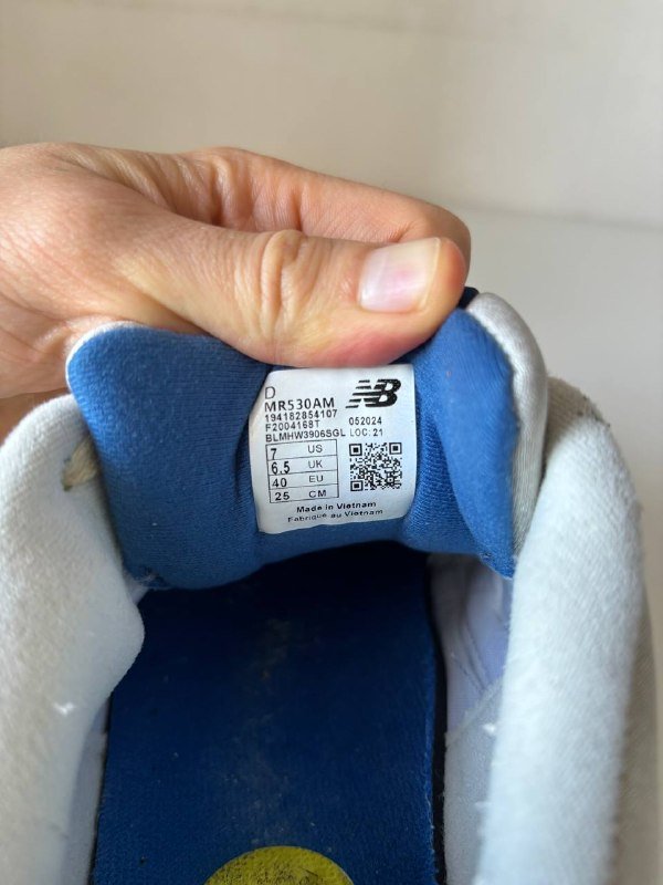Кроссовки New Balance женские 38 размер 4