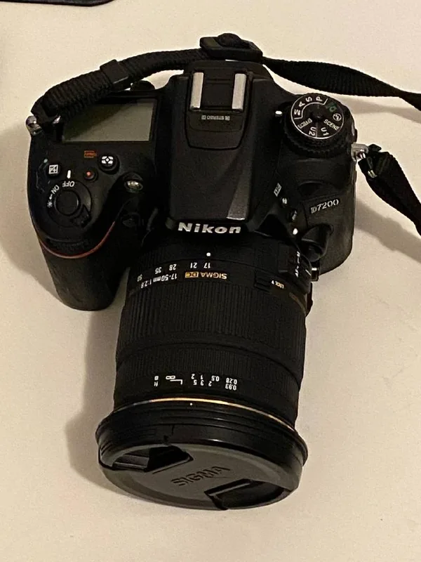 Фотоаппарат Nikon D7200 с объективом Sigma 18-50 1