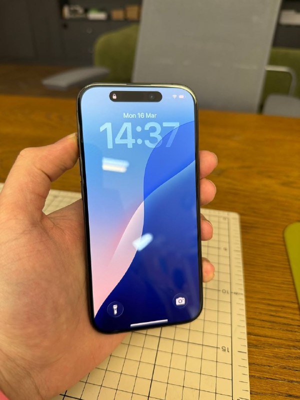 iPhone 15 Pro Black Titanium 256GB