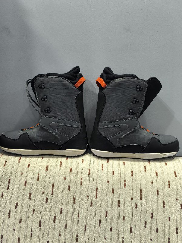 борд с креплениями, ботинки для сноуборда 7