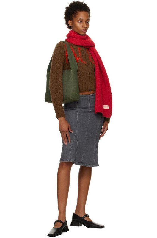 Коричневое мини-платье Weekday, джинсовая юбка Paloma Wool 8