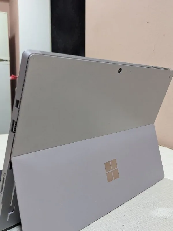 Microsoft Surface Pro 4 1