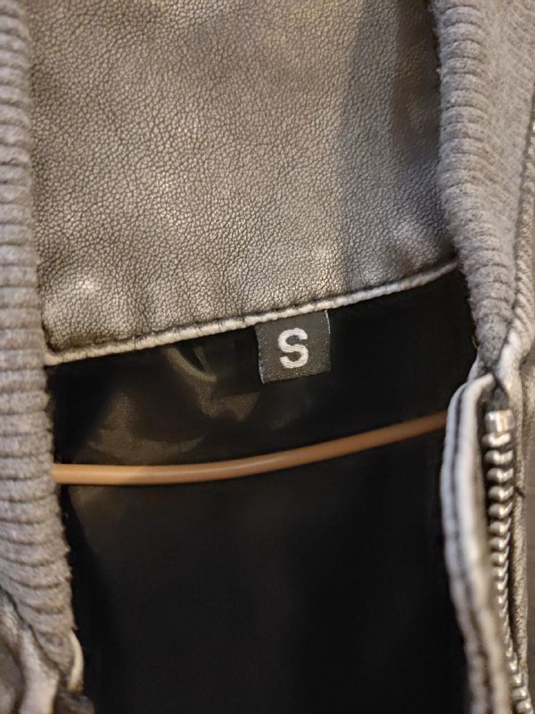 Бомбер экокожа размер S 2