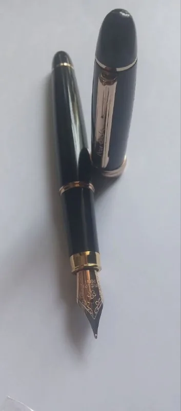 Перьевая ручка Pierre Cardin 1