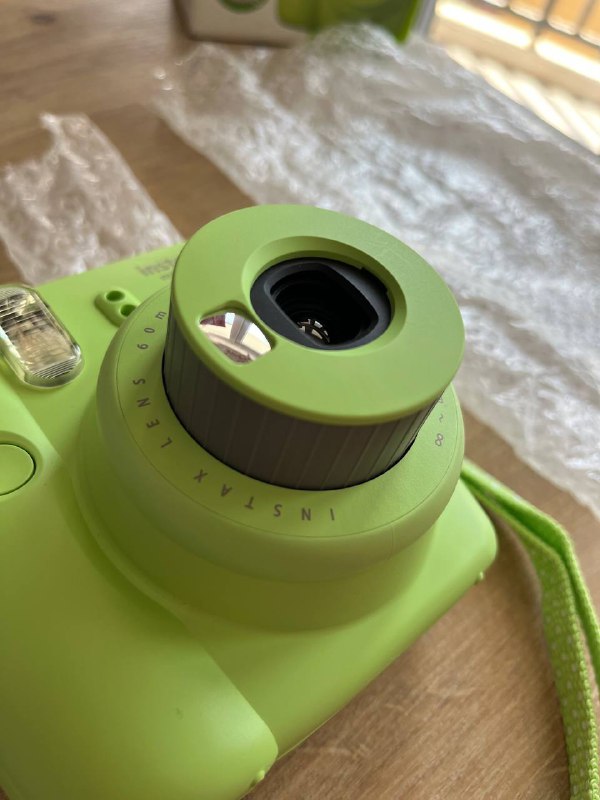 Камера моментальной печати instax mini 9 лайм 4