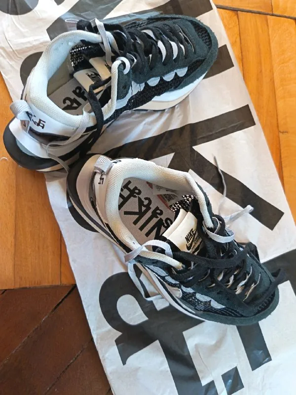 Кроссовки Nike 1