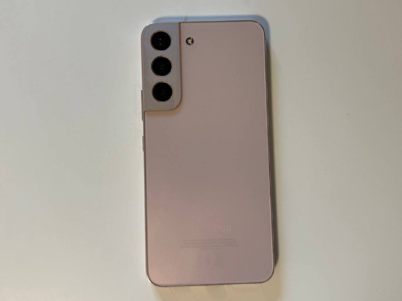 Телефон Samsung Galaxy S22 розовое золото
