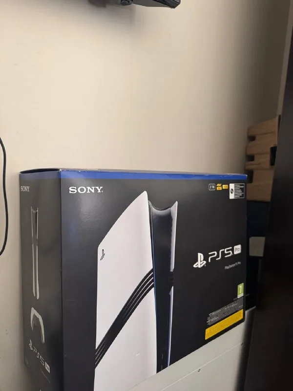 PlayStation 5 Pro 2 TB с подпиской PS+ Extra 1