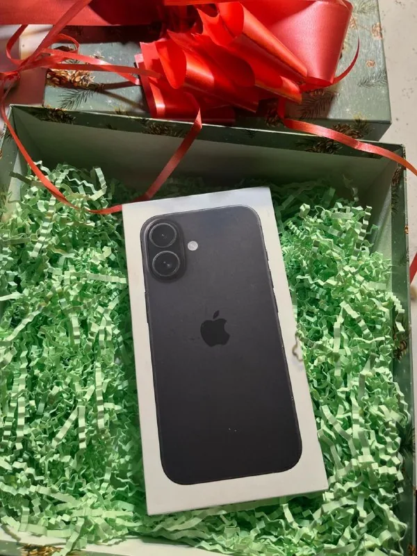iPhone 16 128 GB Black 1