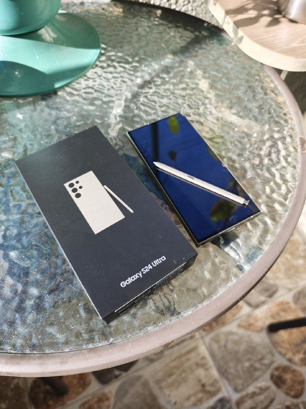 Samsung Galaxy S24 Ultra 4