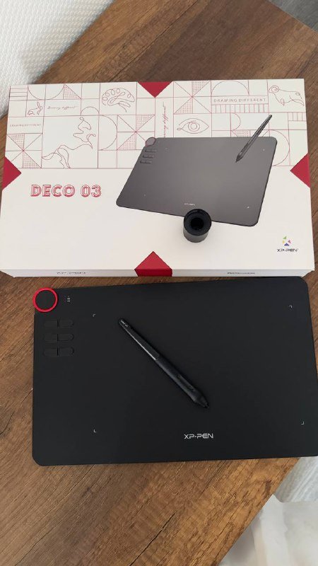Рабочее кресло на колесиках, графический планшет XP-Pen Deco 3