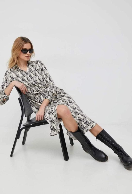 Легкое платье Sisley Италия M-L 2