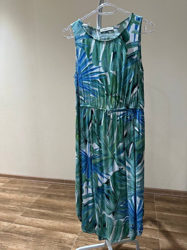 Платья женские размер S-M 6