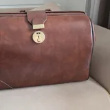 Винтажный кожаный саквояж 1