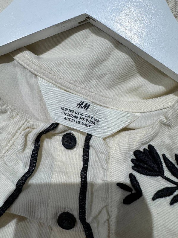 Платье H&M детское размер 140 2