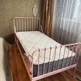 Кровать IKEA 2