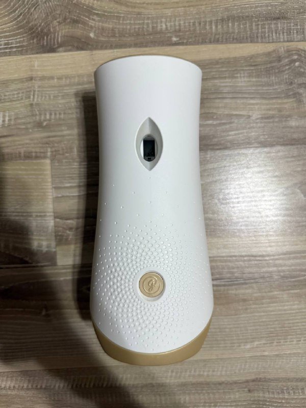 Сэндвичница Adler, вешалки для одежды, вентилятор, массажный ролик, тонометр, пляжный зонт, обогреватель, робот пылесос, автоматический освежитель, новогодний шар с подсветкой 9