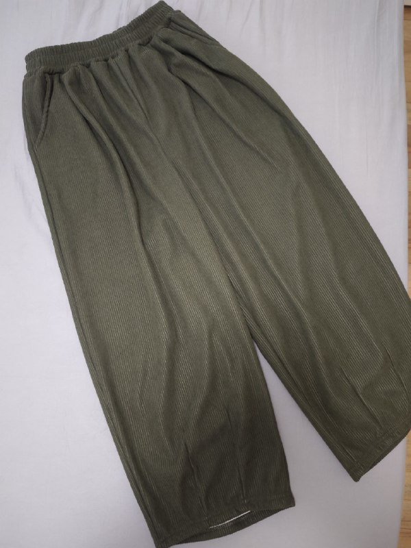 Брюки вельветовые утеплённые, брюки вельветовые тонкие, свитер H&M, кофта Reserved, толстовка Converse, юбка женская льняная