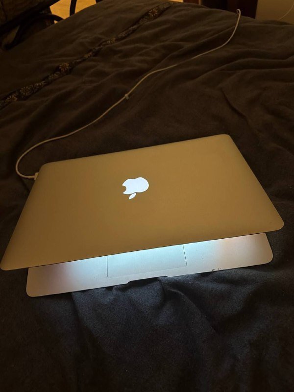 Macbook air 13 (2017) 250 Гб 4