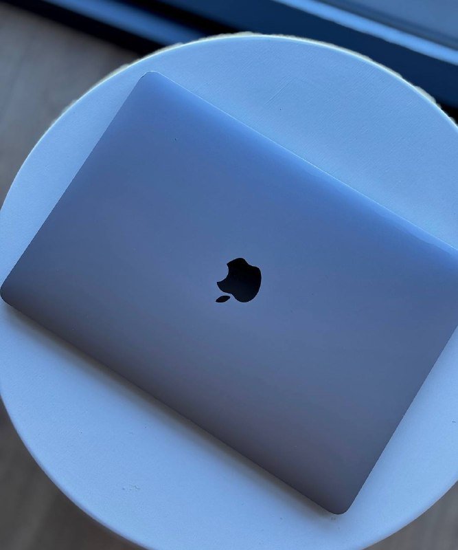 iPhone 15, iPhone 15 Plus, iPhone 11 Pro, iPhone 12, PlayStation 5, Xbox Series S, MacBook Pro 13, iPad 10 7