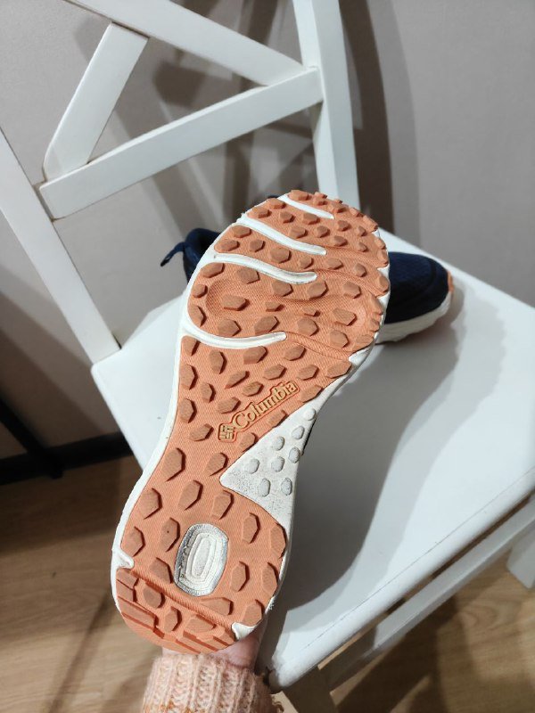 Кроссовки Columbia 38,5 размер 4