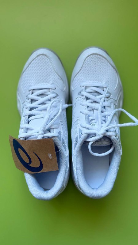 Новые кроссовки ASICS женские
