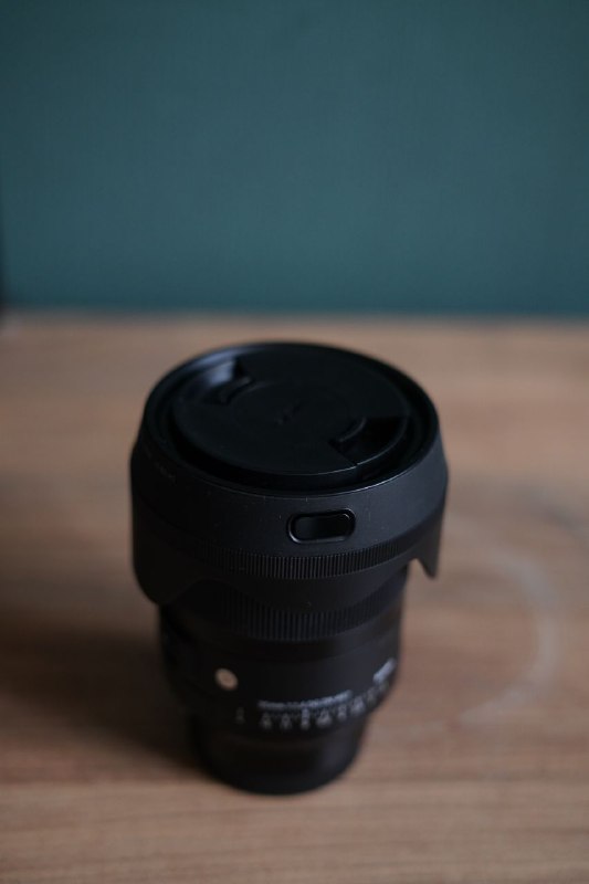 Линза Sigma 35mm F/1.4 для фотоаппарата Sony 3