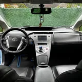 Toyota Prius Plug-in Hybrid 2012 6