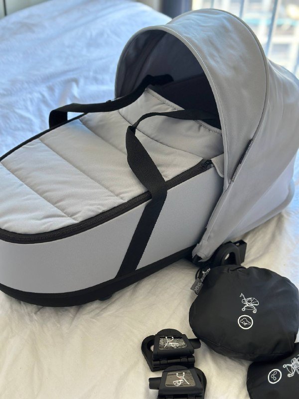 Каркасная люлька Babyzen yoyo с креплениями, дождевиком и сеткой