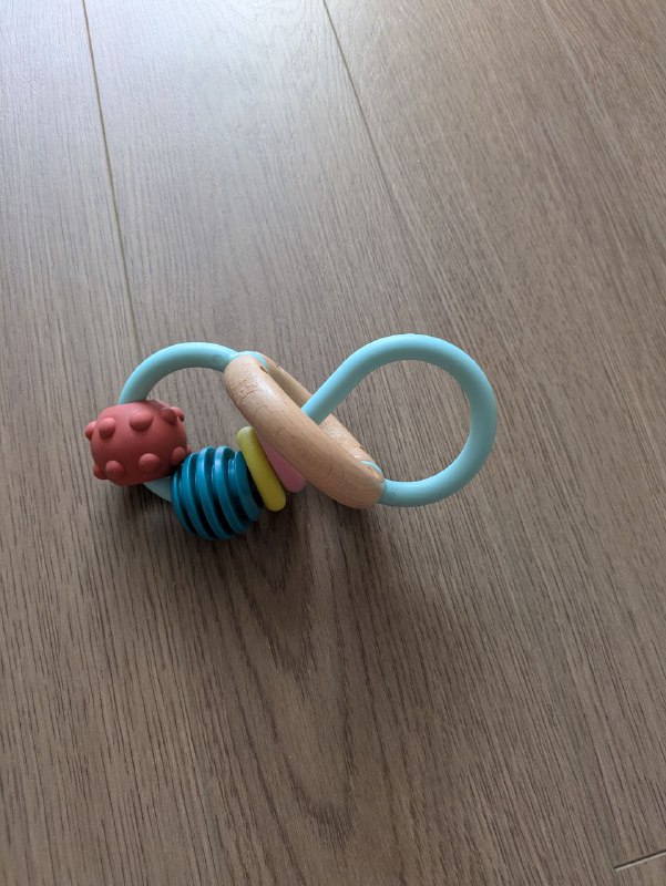 Стул IKEA Antilop, шатёр детский, машинка мусоровоз, игрушки, костюм плавательный 3