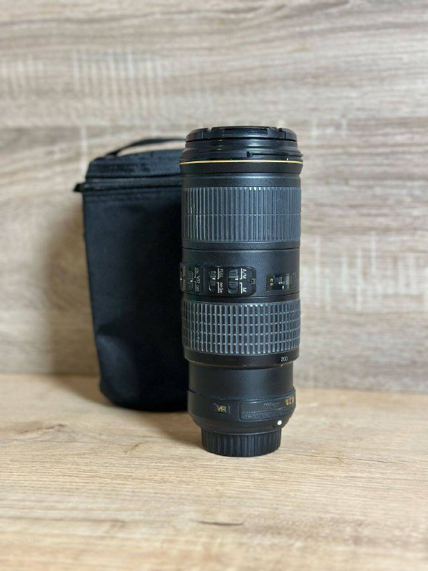 Объектив Nikon AF-S NIKKOR 70–200mm f/4G ED VR 4