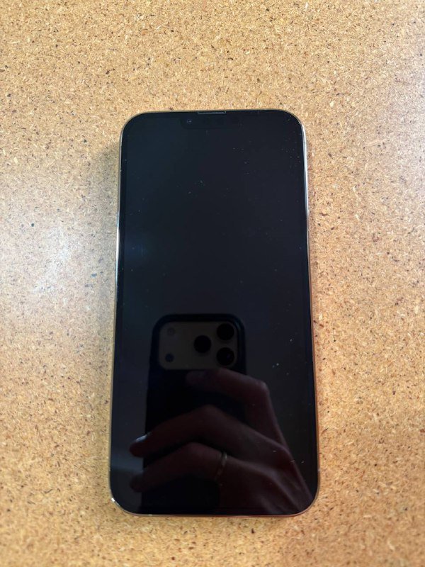 iPhone 13 Pro Max 256gb с чехлом и кабелем