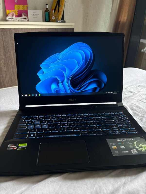 RTX4060 Laptop, Macbook Air 15-inch 2023 4