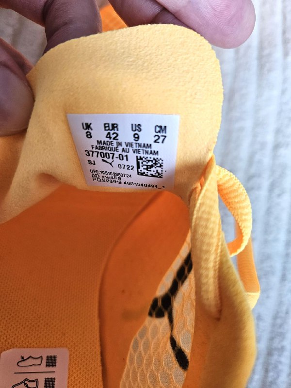 Лёгкие кроссовки puma, размер 41, с шипами