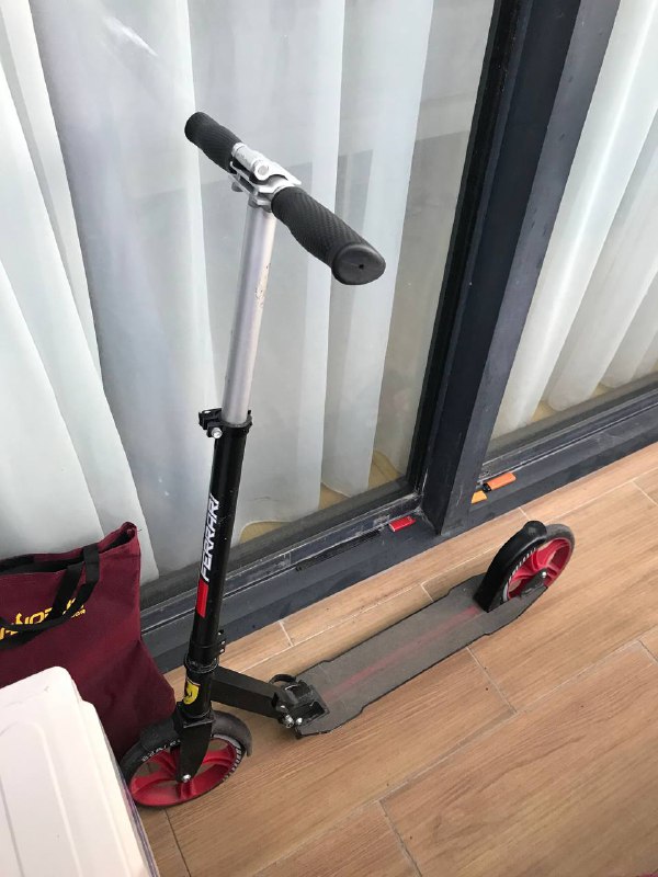 Весы напольные, самокат, защита, ботинки, аквашузы 3